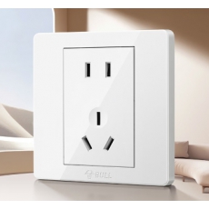 公牛10A五孔插座